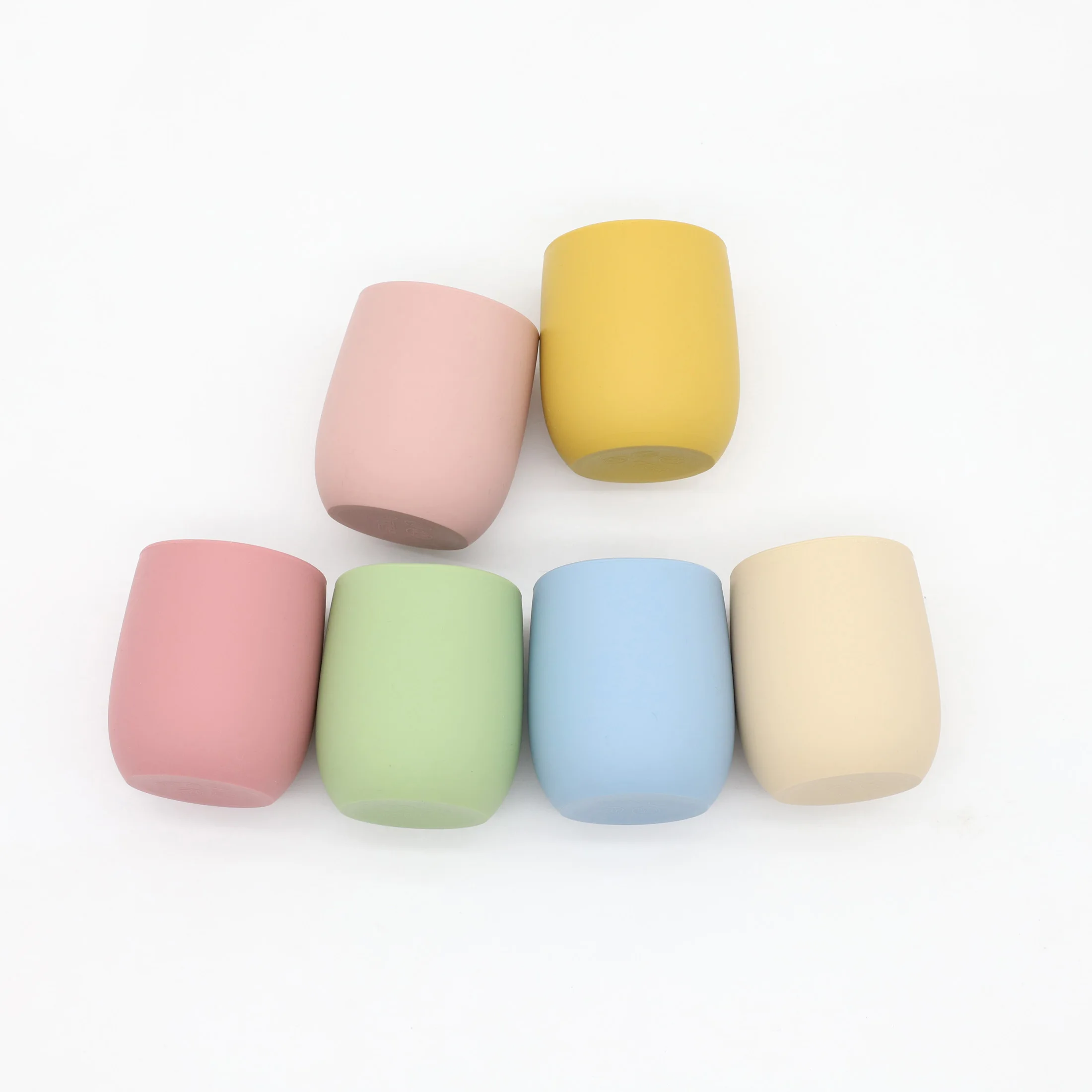 Baby silicone water cup mini easy to grip - Imagen 3